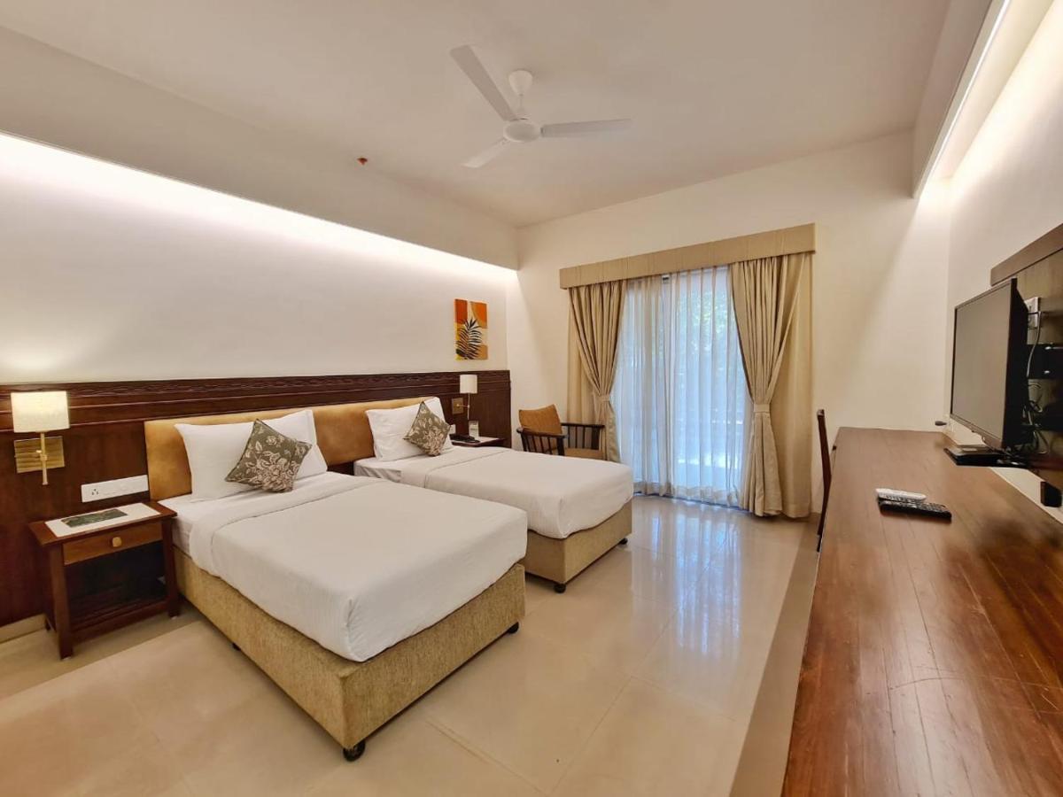 The Pavillion Hotel Kolhapur Luaran gambar