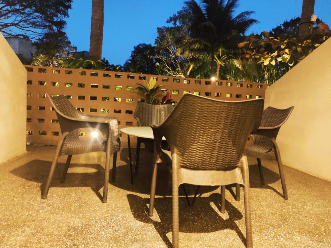 The Pavillion Hotel Kolhapur Luaran gambar