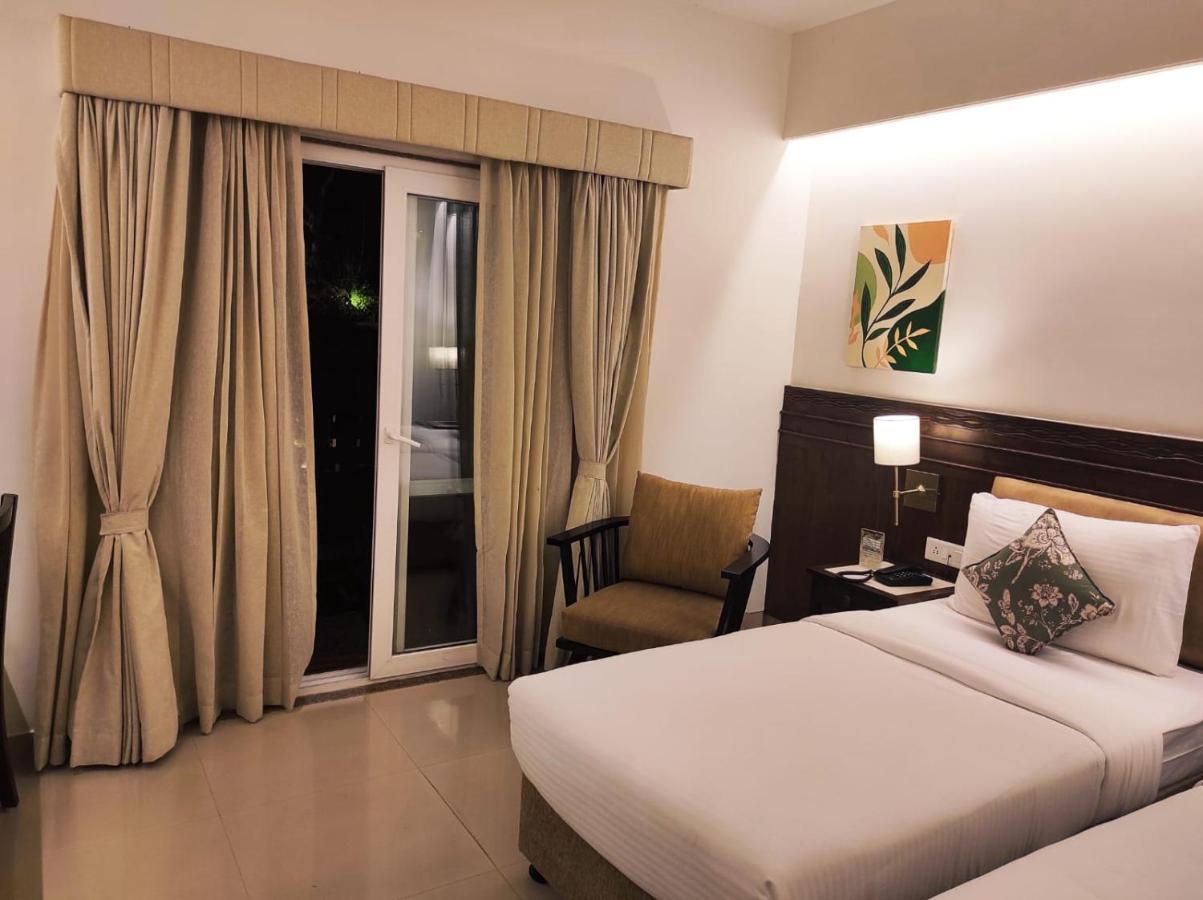 The Pavillion Hotel Kolhapur Luaran gambar