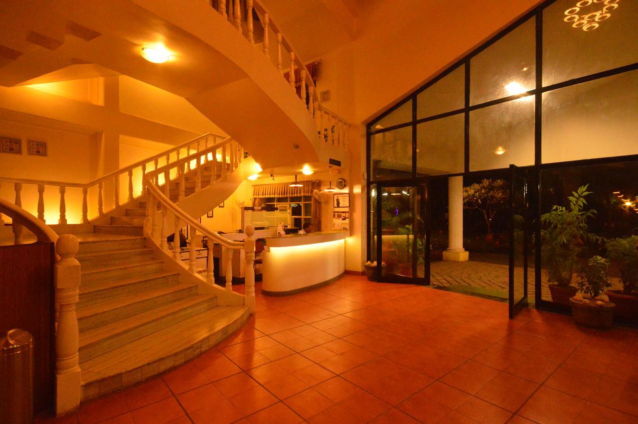 The Pavillion Hotel Kolhapur Luaran gambar